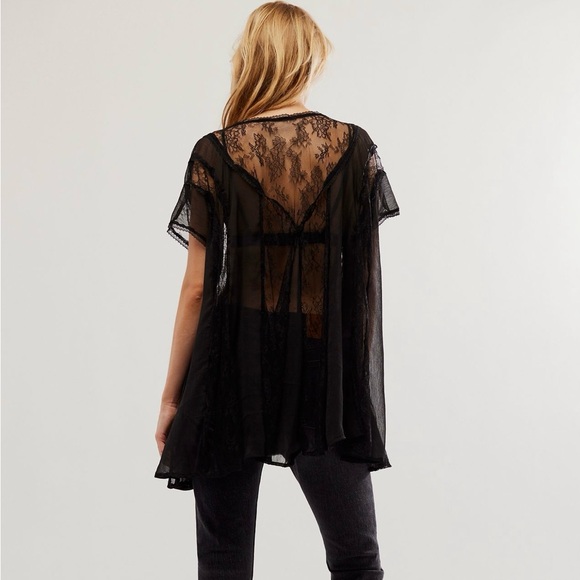 Farrah Lace Top - Picture 2 of 6